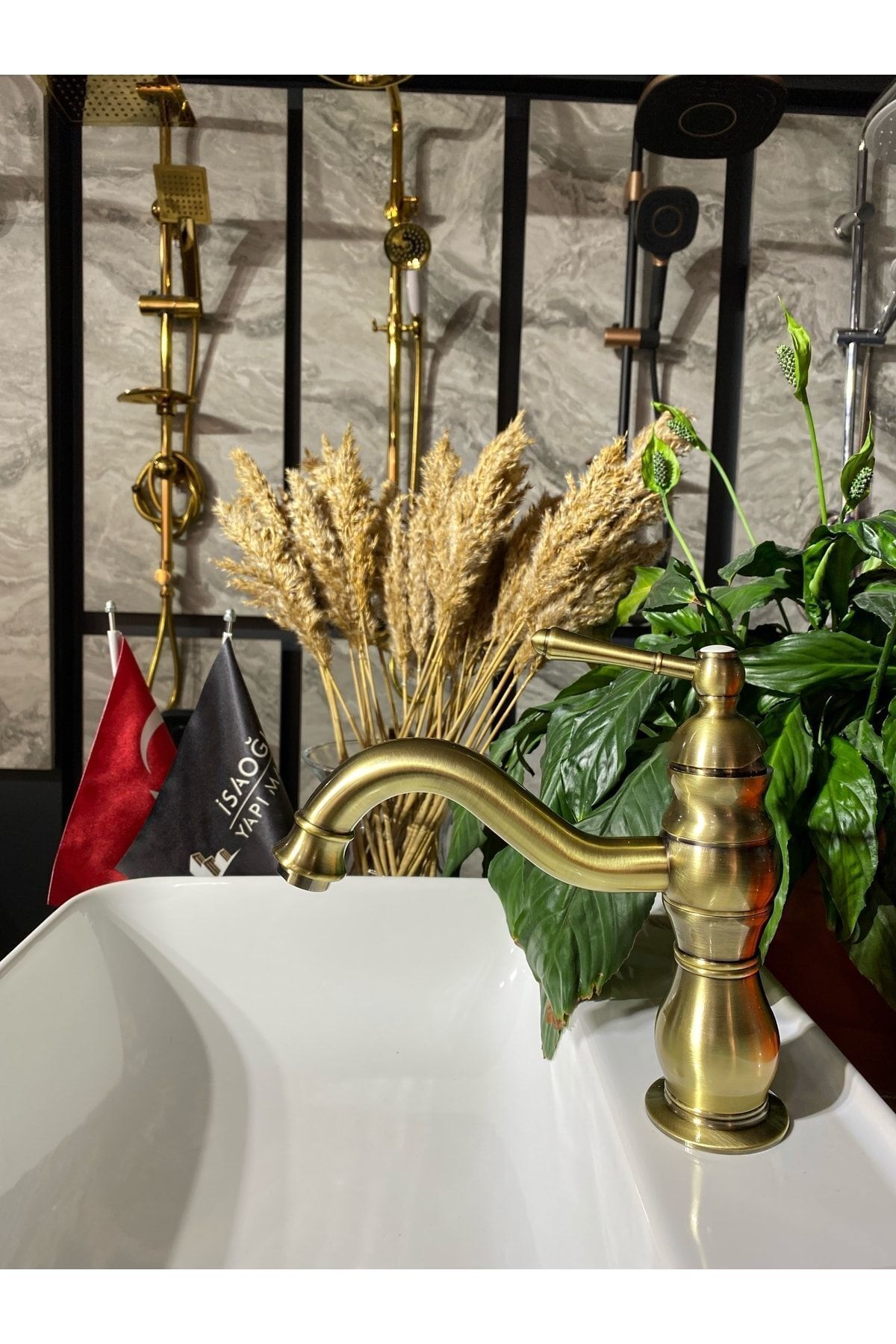 Antik Gold Lavabo Bataryası Mat Altın Lavabo Musluğu Altın Lavabo Bataryası Antik Eskitme